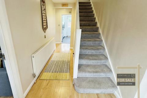 9 Edinburgh Drive, Ickenham, Uxbridge, UB10 8QY