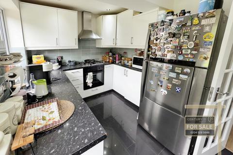 9 Edinburgh Drive, Ickenham, Uxbridge, UB10 8QY