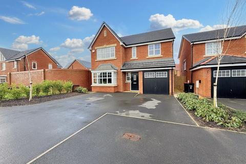 4 bedroom detached house for sale, Greenhow Drive, Garstang