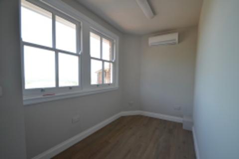 Property to rent, Church Street, Malvern, Worcestershire, WR14