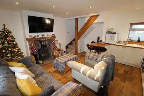 2 bedroom cottage to rent, High Street, Northallerton DL6