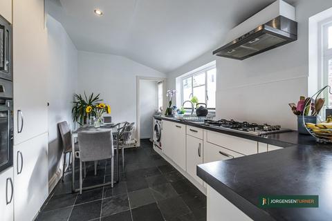 First Floor Flat, 123 Third Avenue, London, W10 4HP