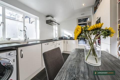 First Floor Flat, 123 Third Avenue, London, W10 4HP