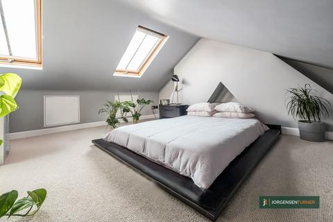 First Floor Flat, 123 Third Avenue, London, W10 4HP
