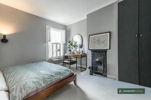 First Floor Flat, 123 Third Avenue, London, W10 4HP