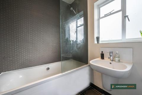 First Floor Flat, 123 Third Avenue, London, W10 4HP
