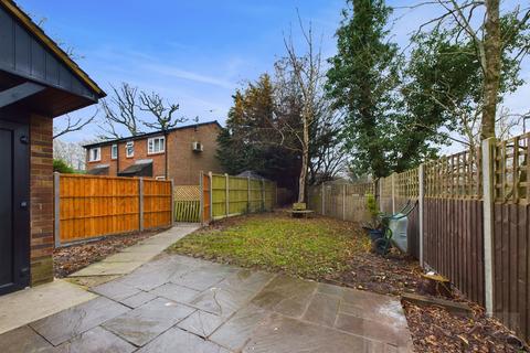 2 bedroom terraced house for sale, Kenilworth Close, Crawley RH11