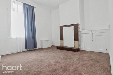 3 bedroom terraced house to rent - Wykeham Street, ROCHESTER