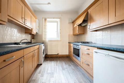 2 bedroom flat to rent, Scott Street, Perth, Perthshire, PH2