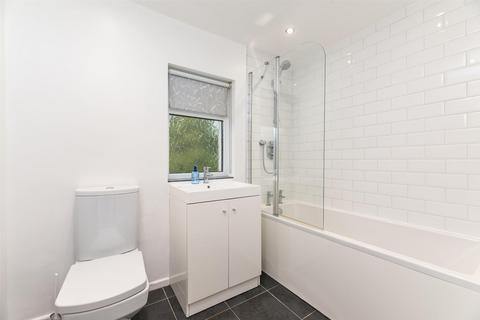 61 Church Close, Pool In Wharfedale, Otley, LS21 1LW