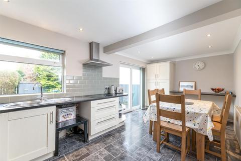 61 Church Close, Pool In Wharfedale, Otley, LS21 1LW