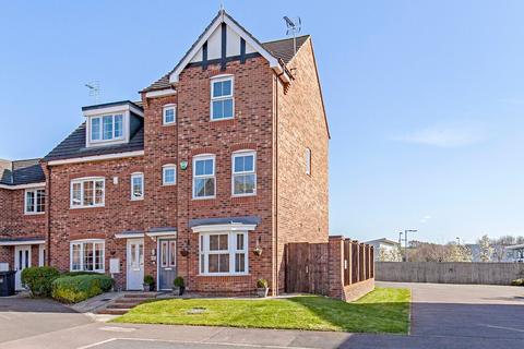 5 bedroom end of terrace house for sale, Spinkhill View, Sheffield S21