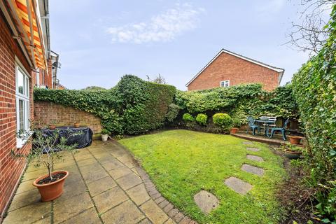 3 bedroom end of terrace house for sale, Gordon Avenue, Stanmore, Middlesex