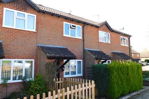 2 bedroom terraced house for sale, Garnet Road, Bordon GU35