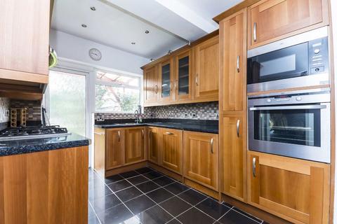 4 bedroom semi-detached house to rent, Highfield Avenue, London NW11