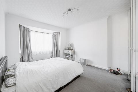 36 Friars Way, London, W3 6QE