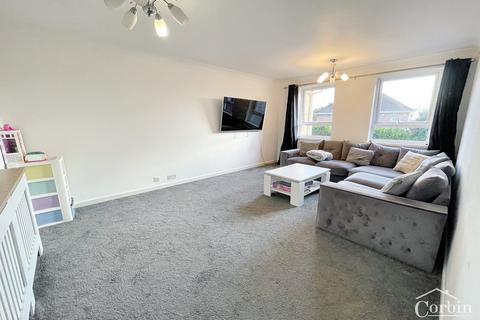 2 bedroom flat for sale, The Bluff, Bournemouth, Dorset