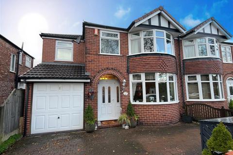 4 bedroom semi-detached house for sale, Farley Road, Sale