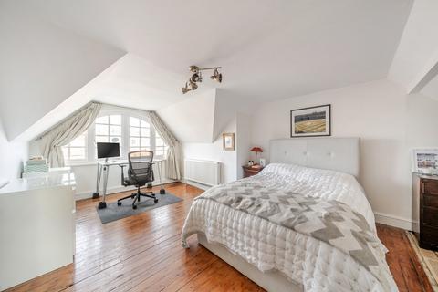 3 bedroom maisonette for sale, Amesbury Avenue, Streatham Hill, London, SW2