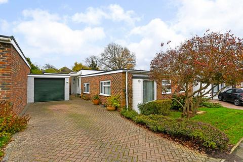 4 bedroom bungalow for sale, Turners Avenue, Tenterden, Kent, TN30