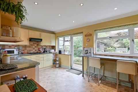 4 bedroom bungalow for sale, Turners Avenue, Tenterden, Kent, TN30