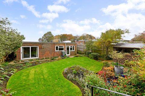 4 bedroom bungalow for sale, Turners Avenue, Tenterden, Kent, TN30