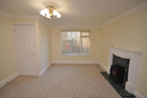 3 bedroom house to rent, 11 Langdale Close, Leamington Spa