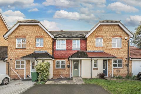 2 bedroom terraced house to rent, Alfriston Close Dartford DA1