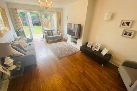 3 bedroom semi-detached house to rent, Bridlewood, Sutton Coldfield, West Midlands