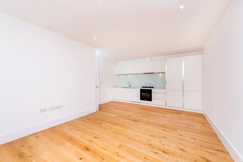 1 bedroom apartment to rent, Brunswick Park Road, London N11