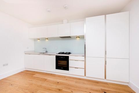 1 bedroom apartment to rent, Brunswick Park Road, London N11