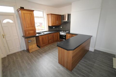 3 bedroom terraced house to rent, Blackburn Lane, Barnsley