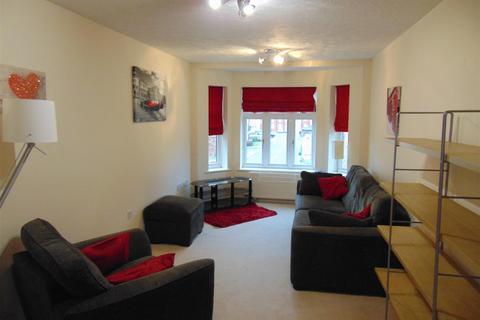 2 bedroom apartment to rent, The Briars, Aldridge