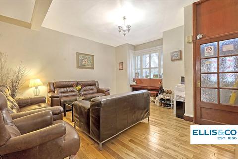 3 bedroom terraced house for sale, Kirkton Road, London, N15