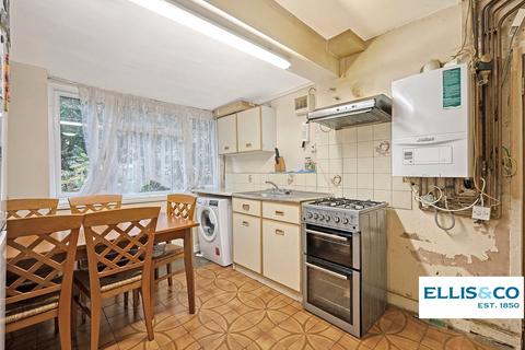 56 Kirkton Road, London, N15 5EY