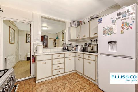 56 Kirkton Road, London, N15 5EY