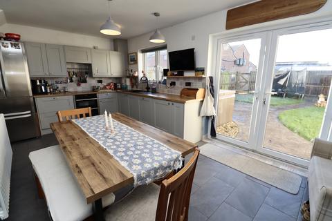 76 Leigh Road, Street, BA16 0HD