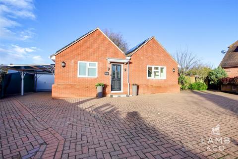 3 bedroom detached bungalow for sale, Wash Lane, Clacton-On-Sea CO15