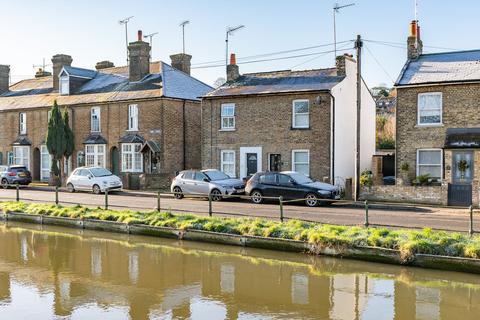 3 bedroom semi-detached house for sale, London Road, Ware SG12