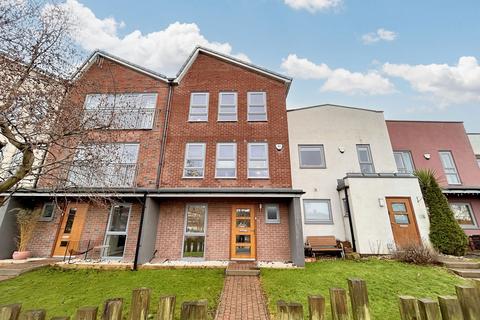 4 bedroom townhouse for sale, Collingwood Courtyard, Northside, Gateshead, Tyne and Wear, NE8 2GA