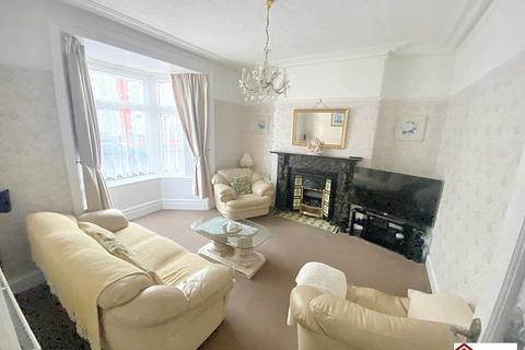 4 bedroom terraced house for sale, Rugby Avenue, Neath, Neath Port Talbot. SA11 1YT