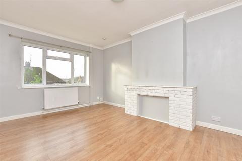 16 Ryebridge Close, Leatherhead, KT22 7QH