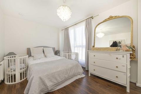 1 bedroom flat for sale, Palmerston Road, London W3