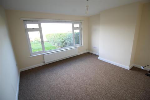 3 bedroom semi-detached bungalow to rent, The Tinings, Chippenham