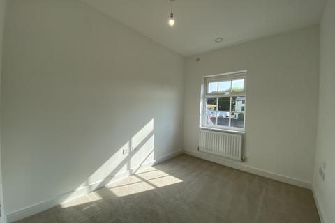 2 bedroom flat to rent, Little Meadow Court, Watermark Road, Maidstone, Kent, ME14 1ND