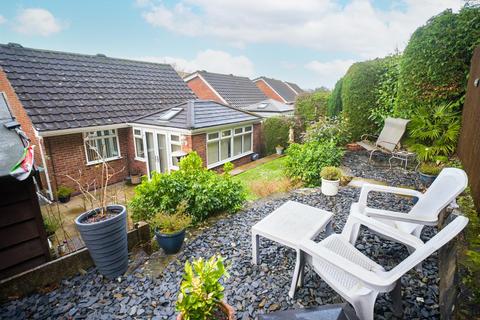 2 bedroom bungalow for sale, Tyn Y Celyn Drive, Llangollen.