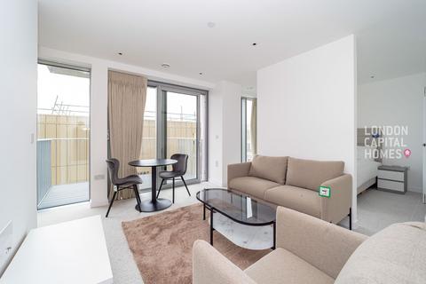 Studio to rent, Jacquard Point,  Tapestry Way, London, E1