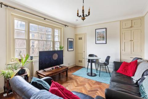 4 bedroom flat to rent, KENNINGTON PALACE COURT, SE11
