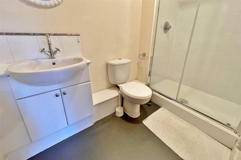 Ensuite