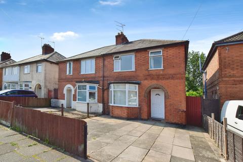 3 bedroom semi-detached house to rent, Leicester LE3